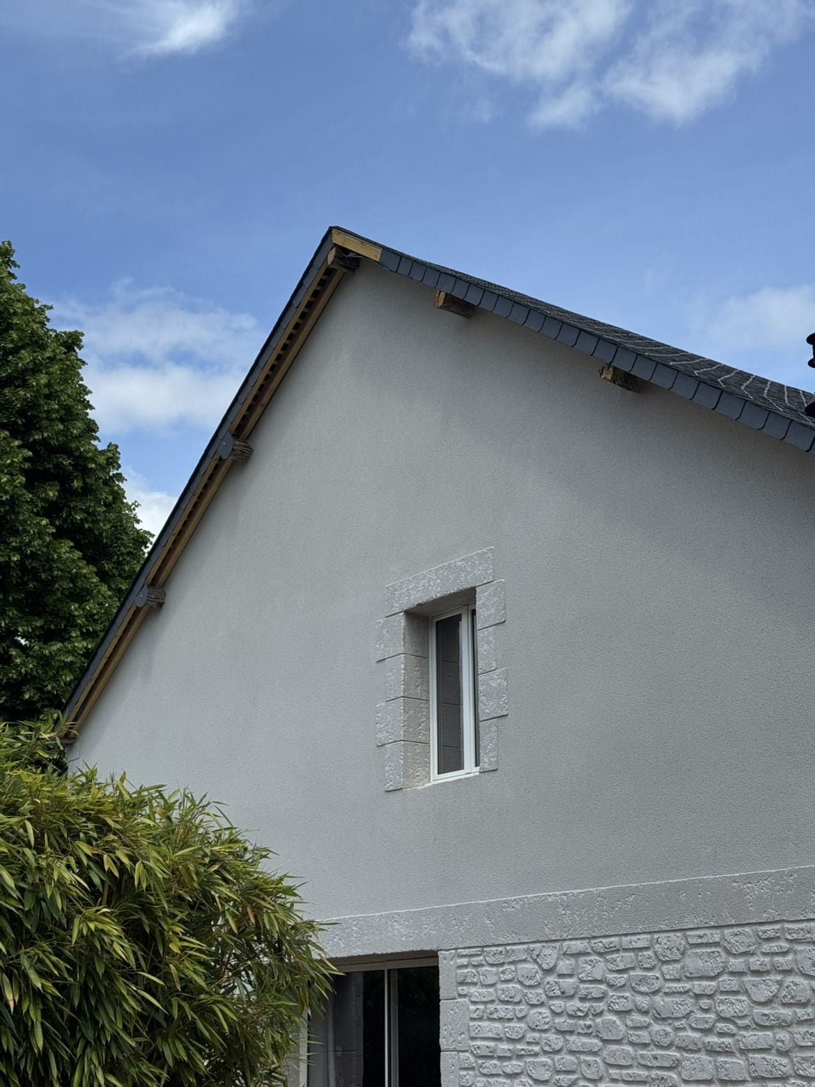 façade maison après rénovation extérieure